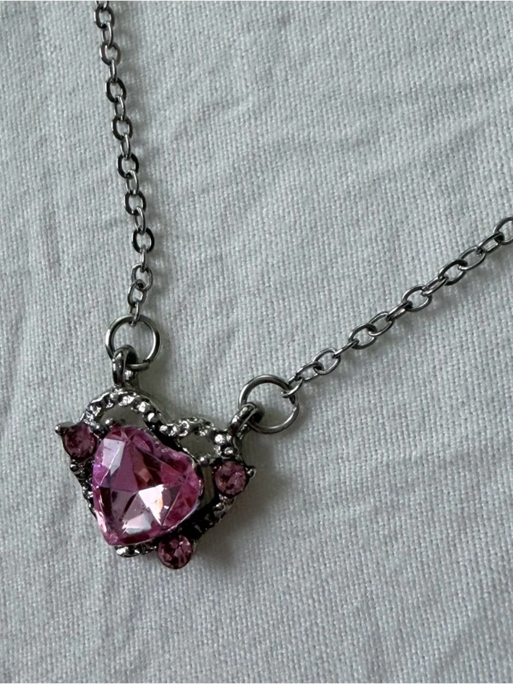 Brand New Y2K Magic Fairytale Silver Diamond Pink Heart Charm Pendant Necklace
